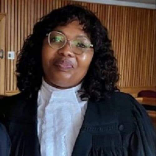 Siphokazi M Pahlana, Walter Sisulu University